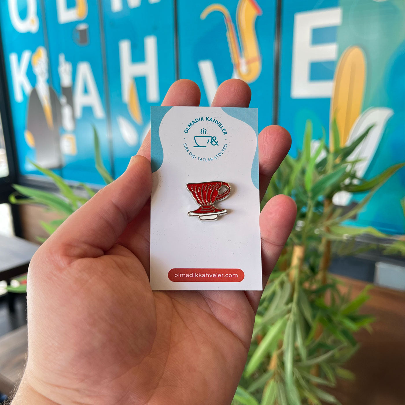 V60 Dripper Badge Set - Pin